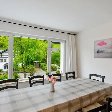 Well Kept Holiday Home With Terrace Holiday home Winterberg