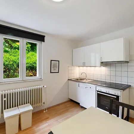 Well Kept Holiday Home With Terrace *
